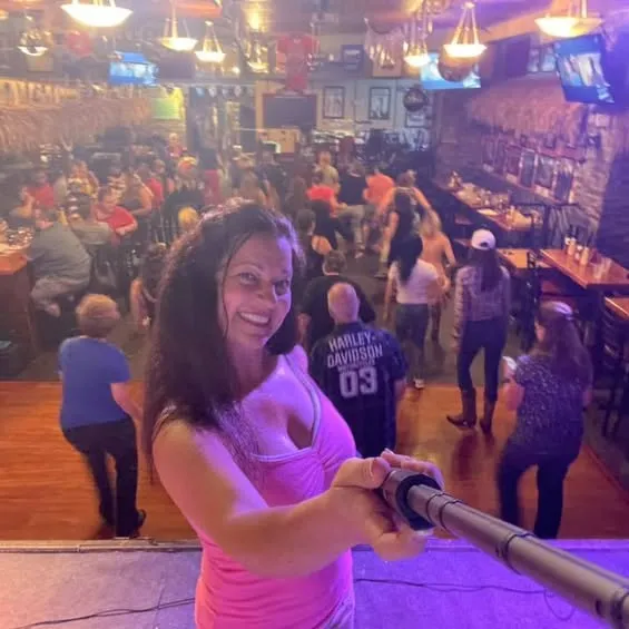 Wednesday Line Dancing with Si – Country & Line Dancing