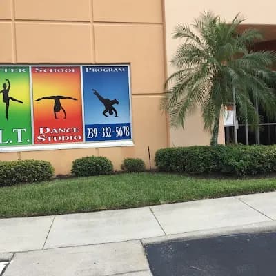 I.L.T. Dance Studio logo