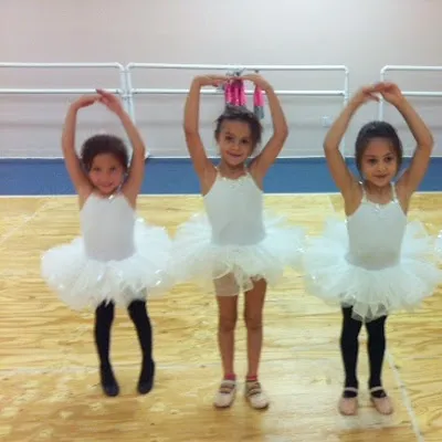 Empire Dance Studio logo